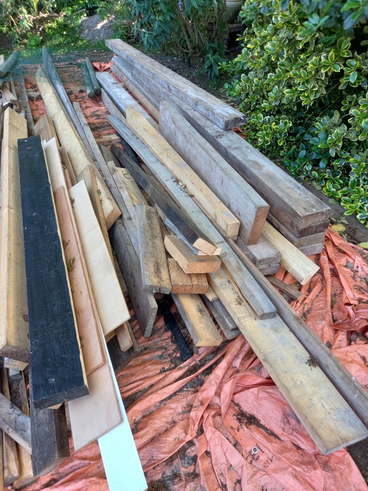 Allerlei hout voor de kachel of bouwerij  ,voor een kratje h, Tuin en Terras, Ophalen, 250 cm of meer, Balken