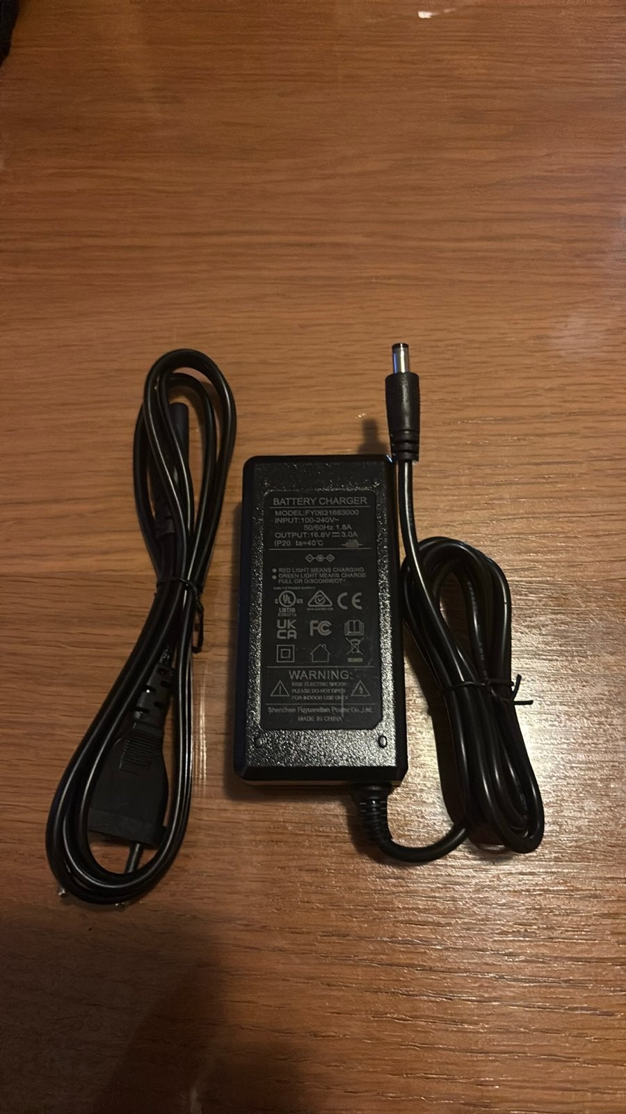 Universele Batterijlader, Ophalen, Nieuw