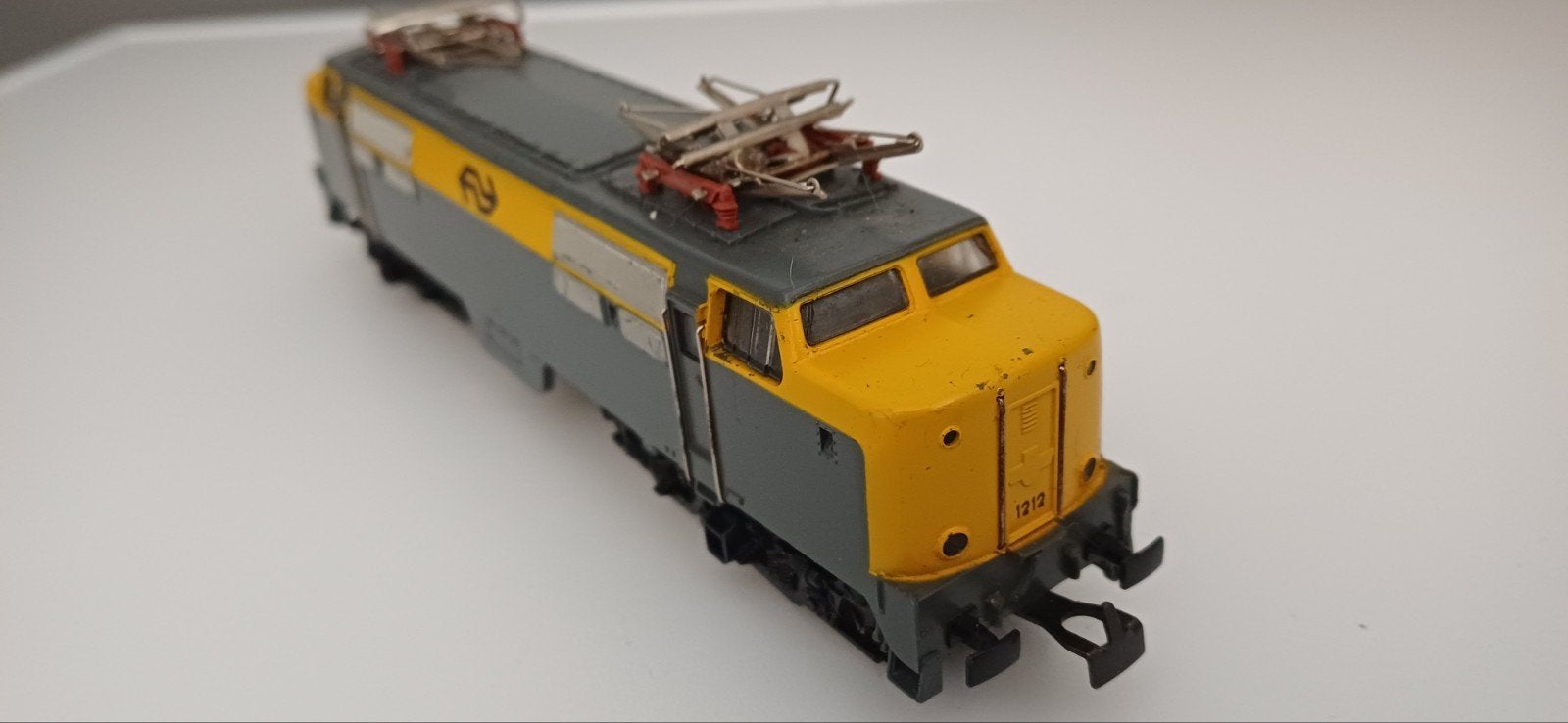 Märklin 3055 H0 Elektrische locomotief 1212 van de NS, Hobby en Vrije tijd, Modeltreinen | H0, Wisselstroom, Locomotief, Ophalen of Verzenden