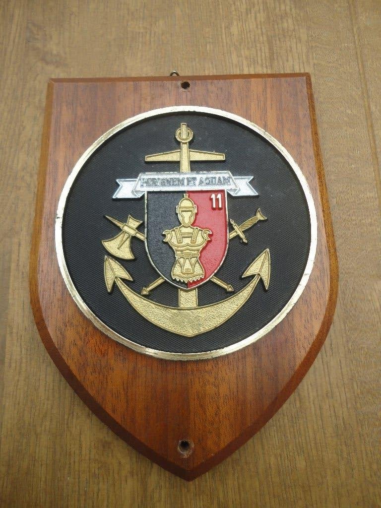 Wapenschild Belgie 11de Geniebataljon Per Ignem Et Aquam, Ophalen of Verzenden, Landmacht, Overige gebieden, Embleem of Badge