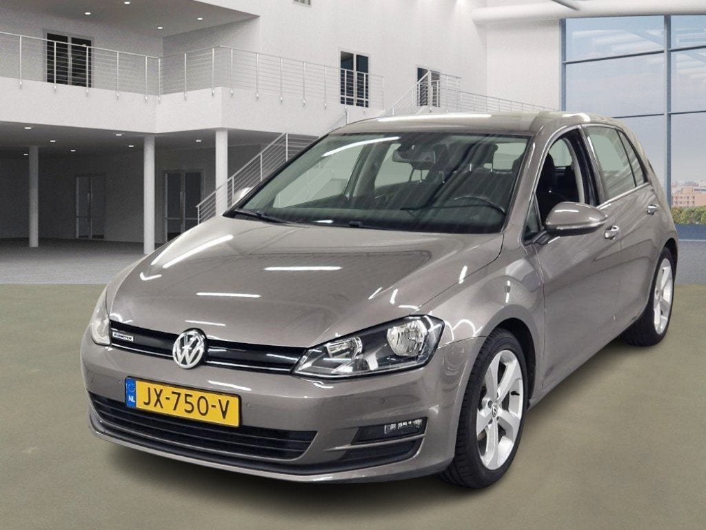 Volkswagen Golf 1.0 TSI | 2016- 133.180 km NAP | Veel opties, Auto's, Voorwielaandrijving, Stof, 610 kg, 23 km/l