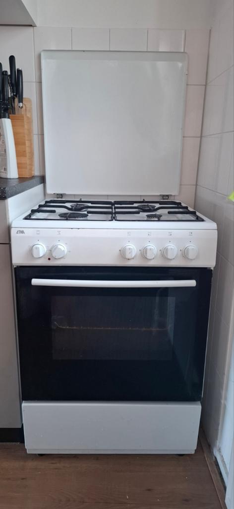 Etna gasfornuis 4 pits met oven, Ophalen, Gebruikt, 4 kookzones, Gas