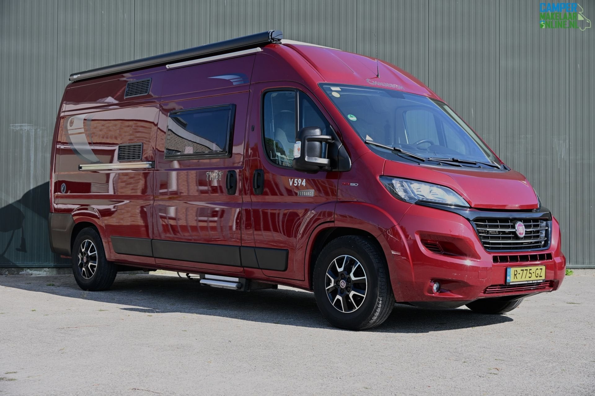 Chausson Twist Elegance 594 Automaat Luifel Zonnepaneel etc., Automaat, Verwarmde buitenspiegels, Buscamper of Camperbus, Ringverwarming