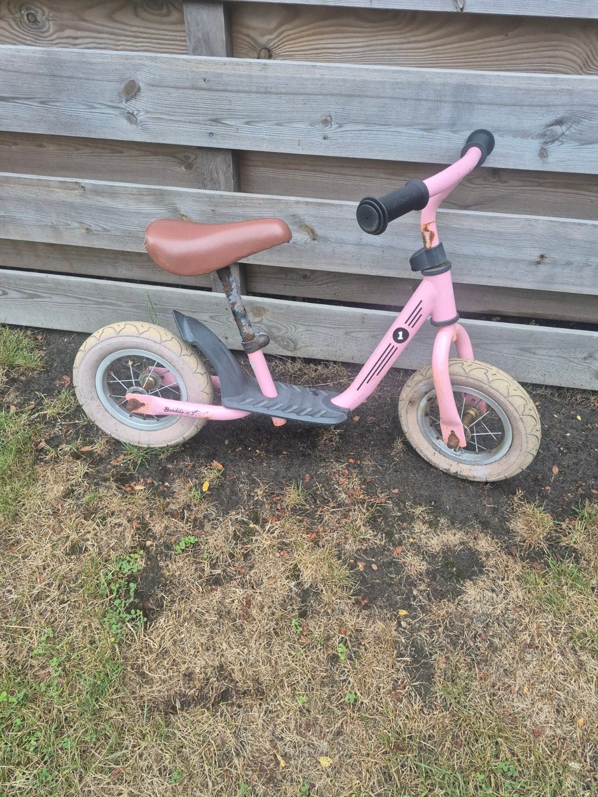 Loopfiets , voorband loopt leeg!, Ophalen, Gebruikt, Loopfiets
