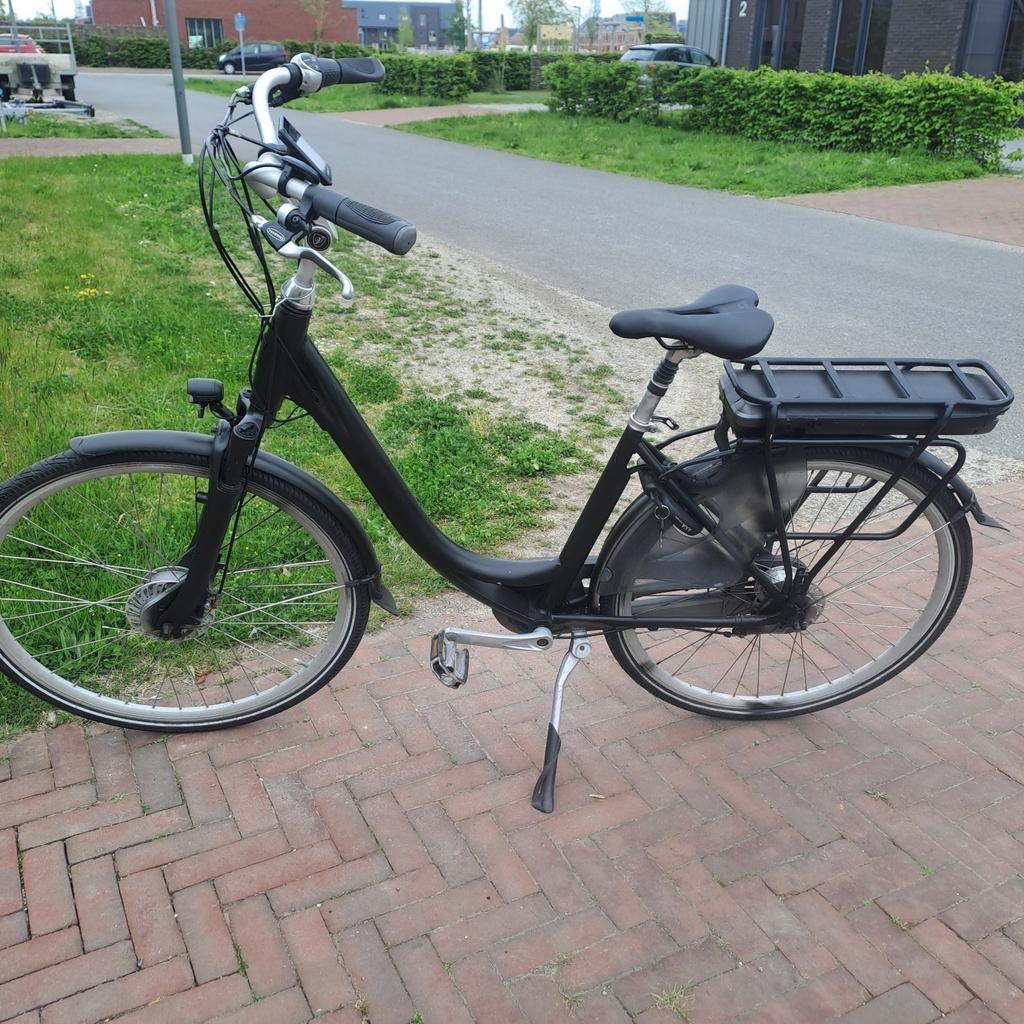 Vogue Premium Elektrische Fiets - Comfortabel & Betrouwbaar, Fietsen en Brommers, Elektrische fietsen, Gebruikt, 51 tot 55 cm