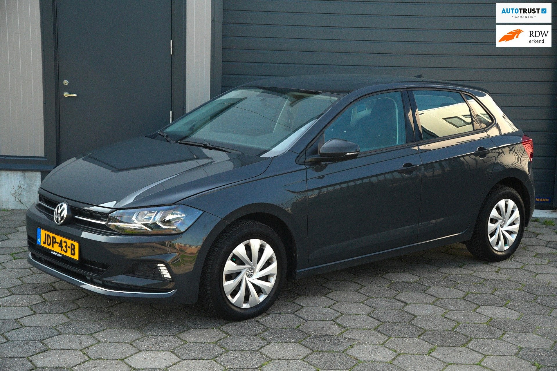 Volkswagen POLO 1.0 Trendline Carplay, ACC, Stoelverwarming, Auto's, 1005 kg, Stof, Gebruikt, Bedrijf