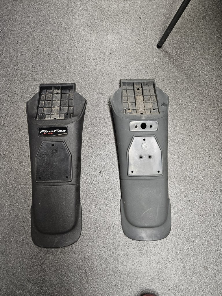 Achterspatbord Verlenger / flap  Malaguti f15 zwart en grijs, Gebruikt, Niet ingevuld, Ophalen of Verzenden, Kap
