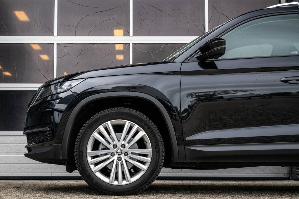 Skoda Kodiaq 1.5 TSI Business Edition, Trekhaak, Cruisecontr, Auto's, Skoda, 4 cilinders, 150 pk, Zwart, Bedrijf