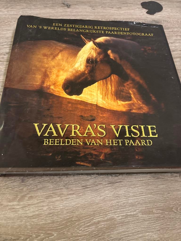 Vavra's Visie: Beelden van het Paard - Paardenfotografie, Ophalen of Verzenden, Gelezen, Overige onderwerpen