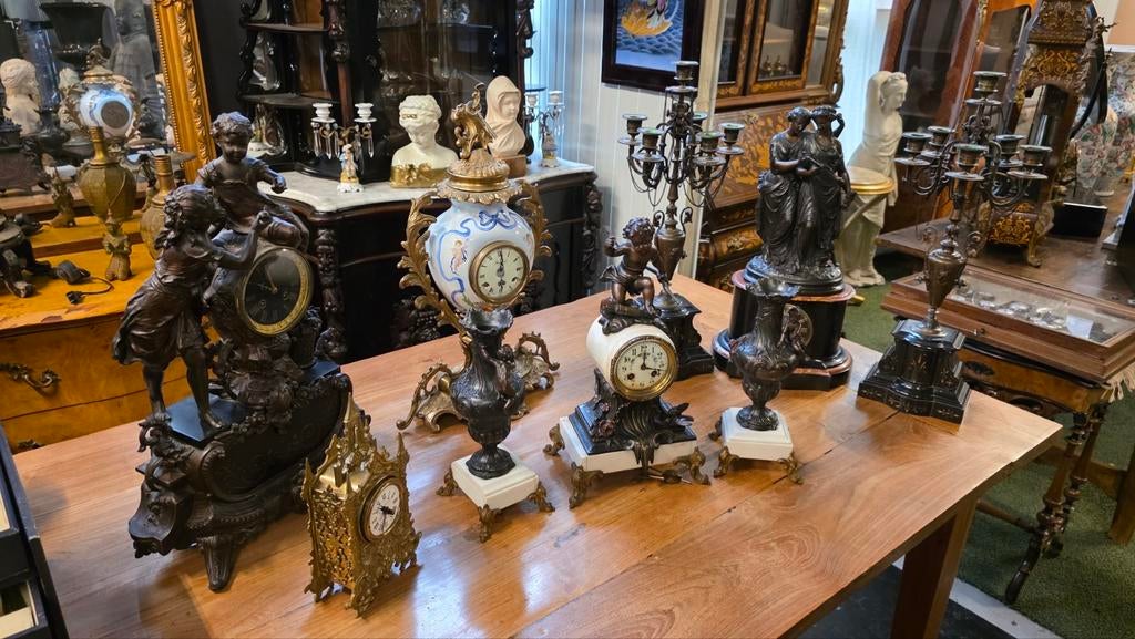 Partij van 5 antieke klokken - brons en messing, Ophalen