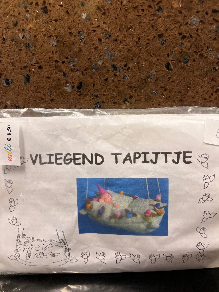 Viltpakket Vliegend Tapijtje, Hobby en Vrije tijd, Ophalen of Verzenden, Nieuw, Figuurtje(s), Wolvilt