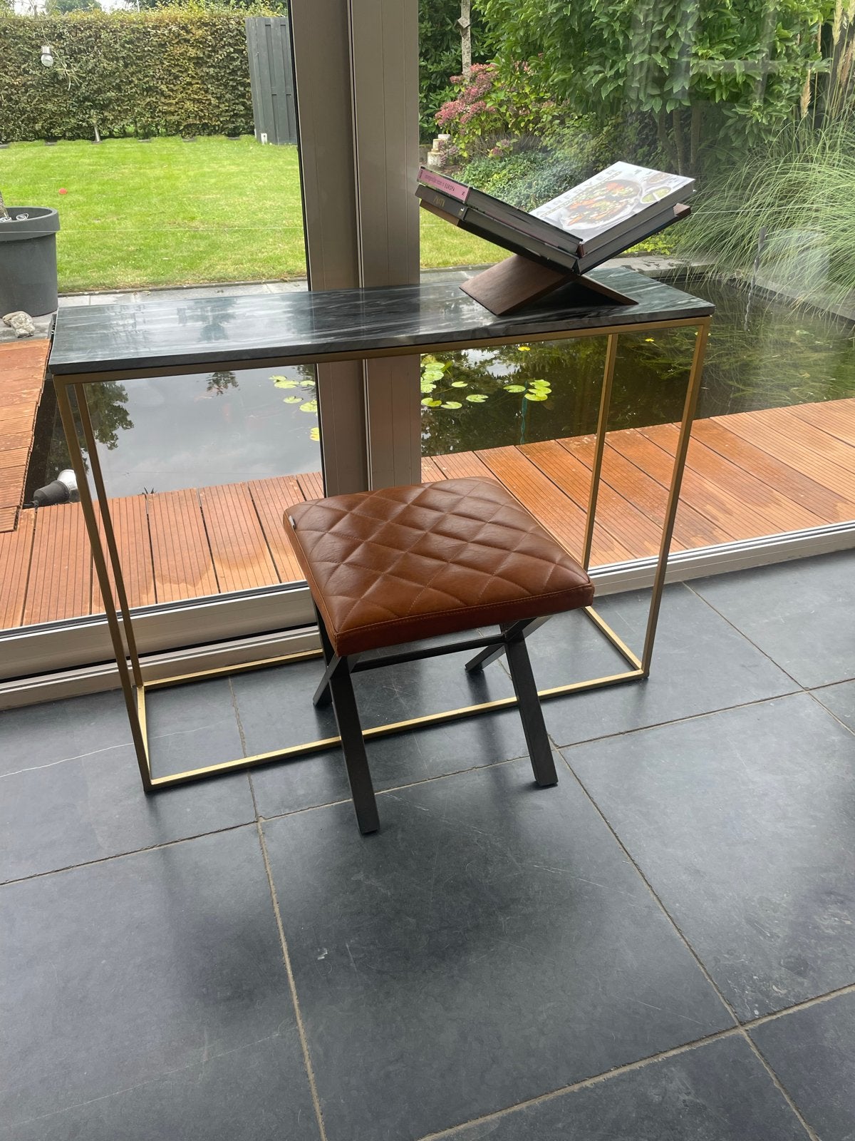 Sidetable met marmeren blad en messing onderstel, Ophalen, Overige materialen, Zo goed als nieuw, 75 cm of meer