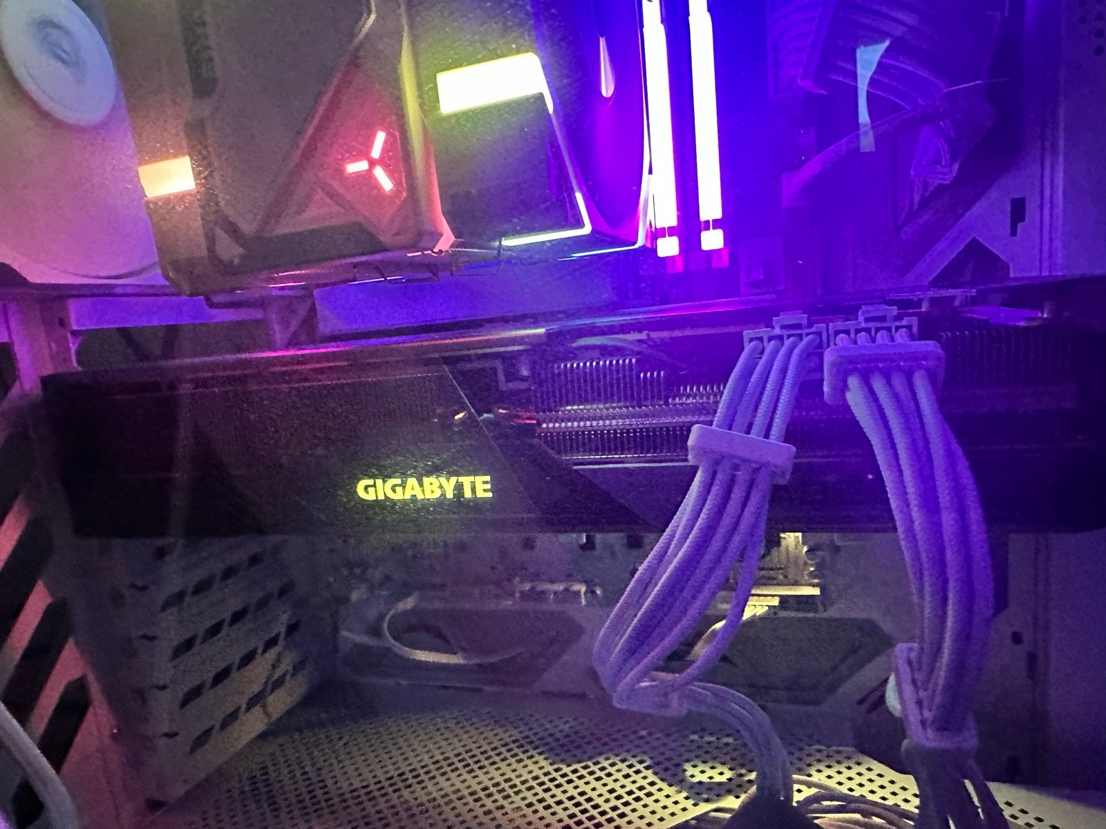 Gigabyte AMD Radeon RX 7800 XT Gaming OC 16GB GDDR6, Computers en Software, GDDR6, PCI-Express 4, Ophalen of Verzenden, Zo goed als nieuw