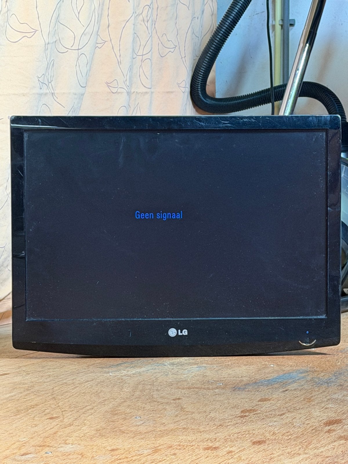 LG 22LG3000 LCD TV - 22 inch - Gebruikt, Audio, Tv en Foto, Ophalen, Gebruikt, 50 Hz, 40 tot 60 cm