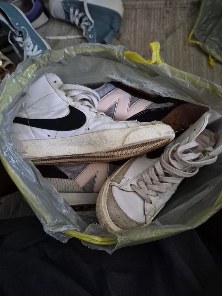Zak vol met vrouwen schoenen maat 32 tot en met 38, Ophalen, Sneakers of Gympen