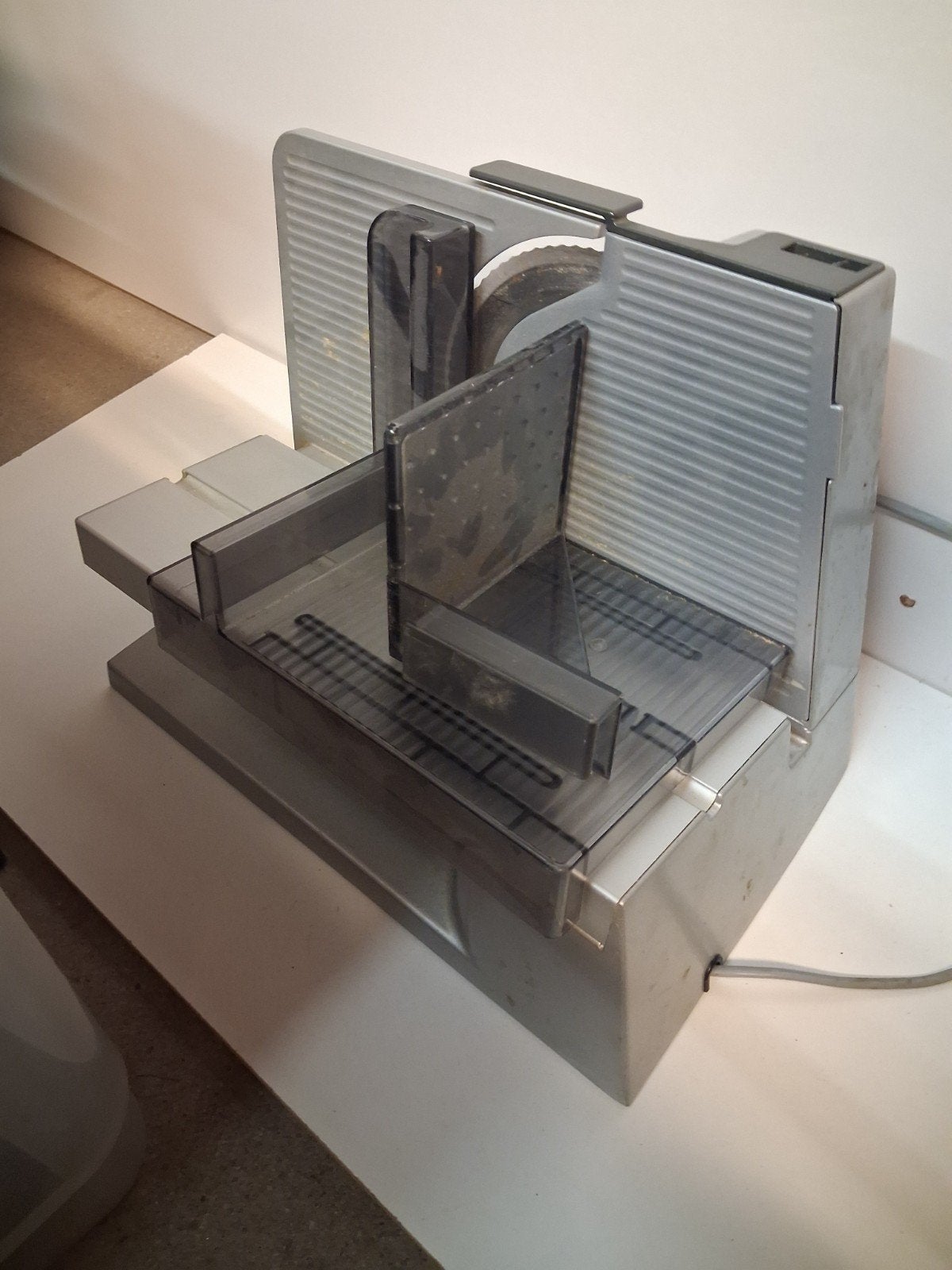 Gebruikte snijmachine voor keuken, Gebruikt, Ophalen of Verzenden, Metaal, Snijmachine