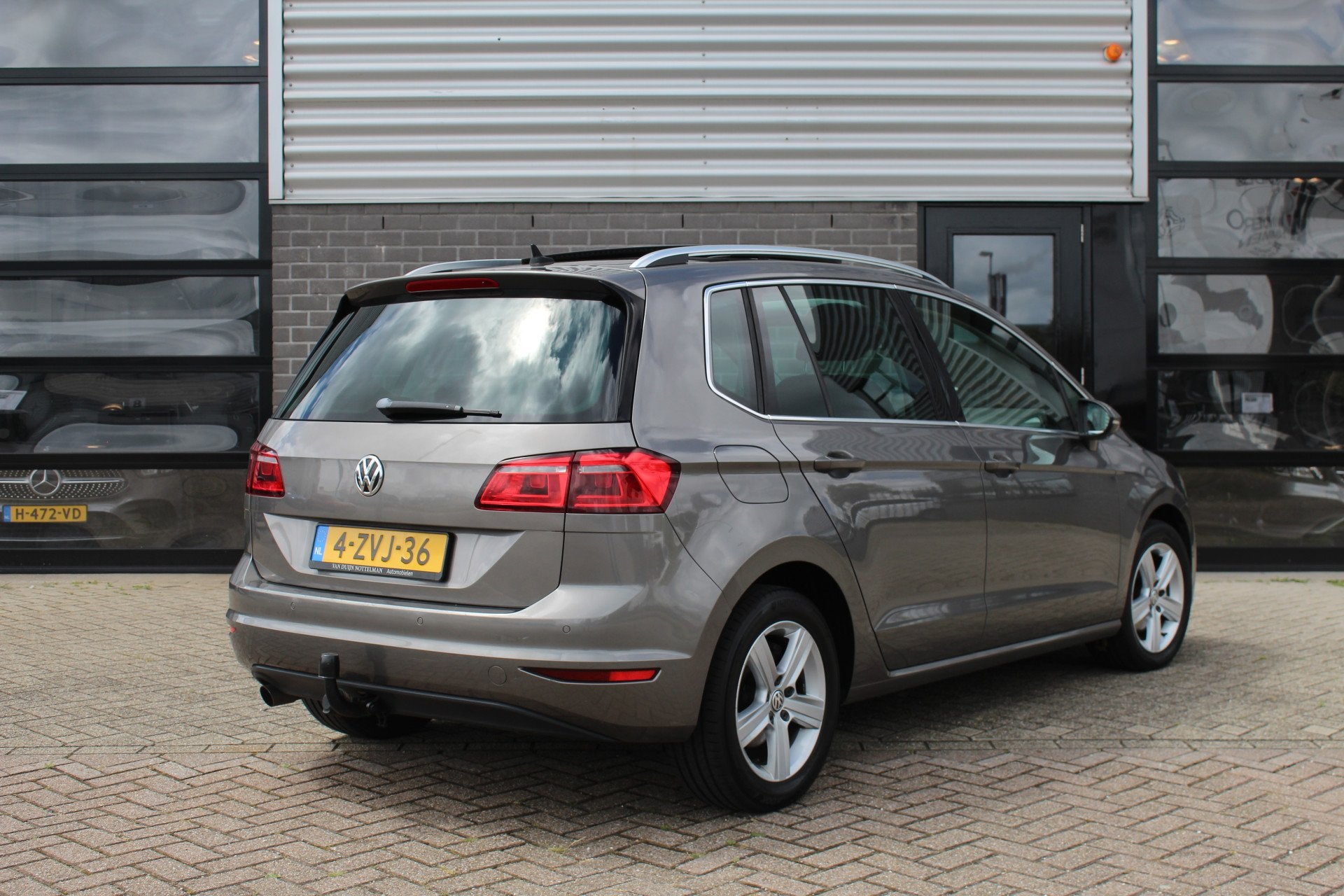 Volkswagen Golf Sportsvan 1.6 TDI Highline / Panoramadak / A, Auto's, Volkswagen, Stof, Gebruikt, 4 cilinders, Met garantie (alle)