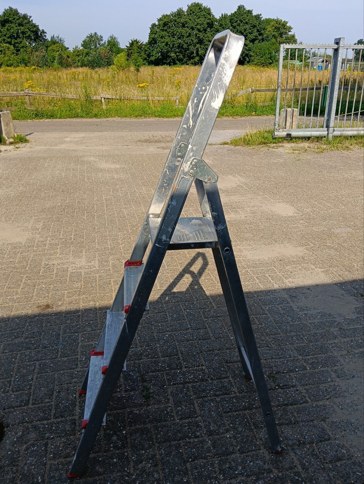 Stevige huishoudtrap met 4 treden, Doe-het-zelf en Verbouw, Ladders en Trappen, Ophalen