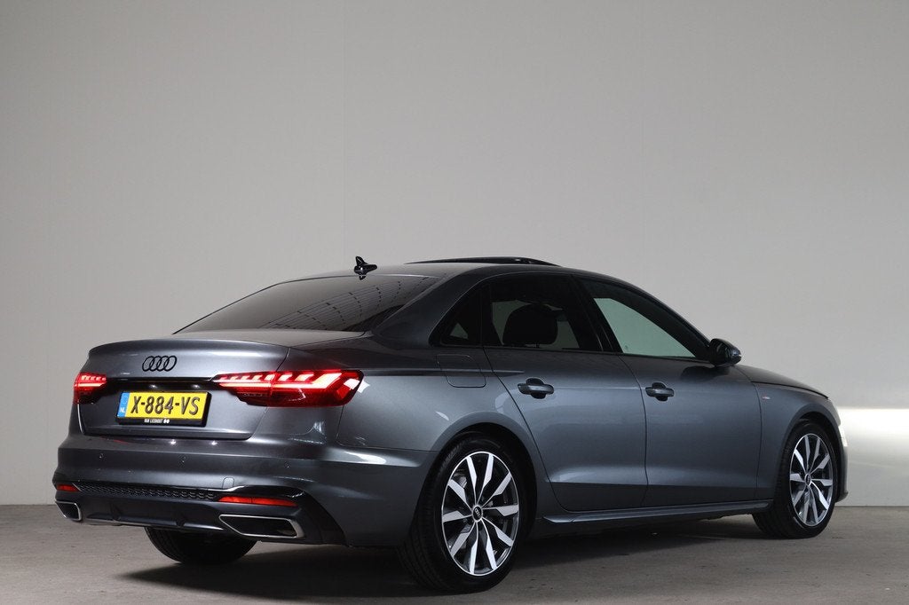 Audi A4 Limousine 35 TFSI S edition Competition - NL- Auto!, Auto's, Audi, Gebruikt, Euro 6, 4 cilinders, Origineel Nederlands