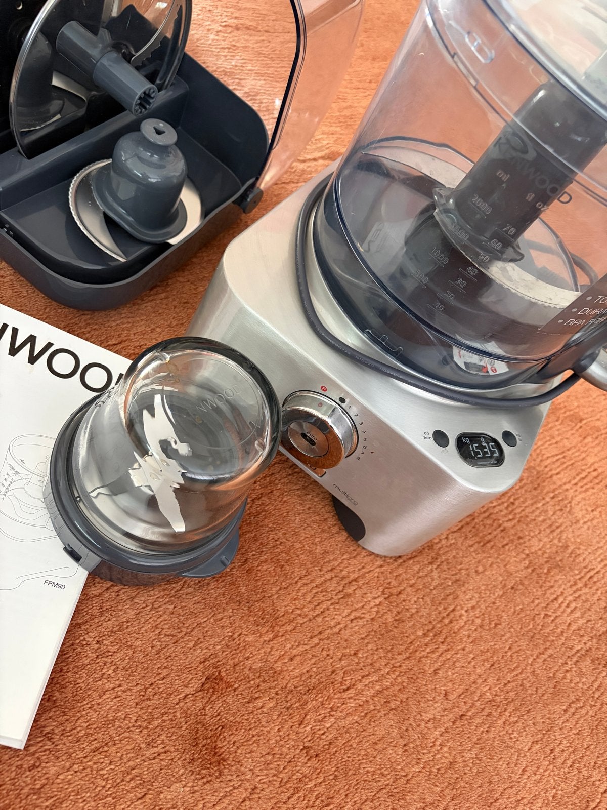 Kenwood Multipro Foodprocessor FPM90/91met accessoires, 3 snelheden of meer, Ophalen of Verzenden, Zo goed als nieuw, 2 tot 3 liter