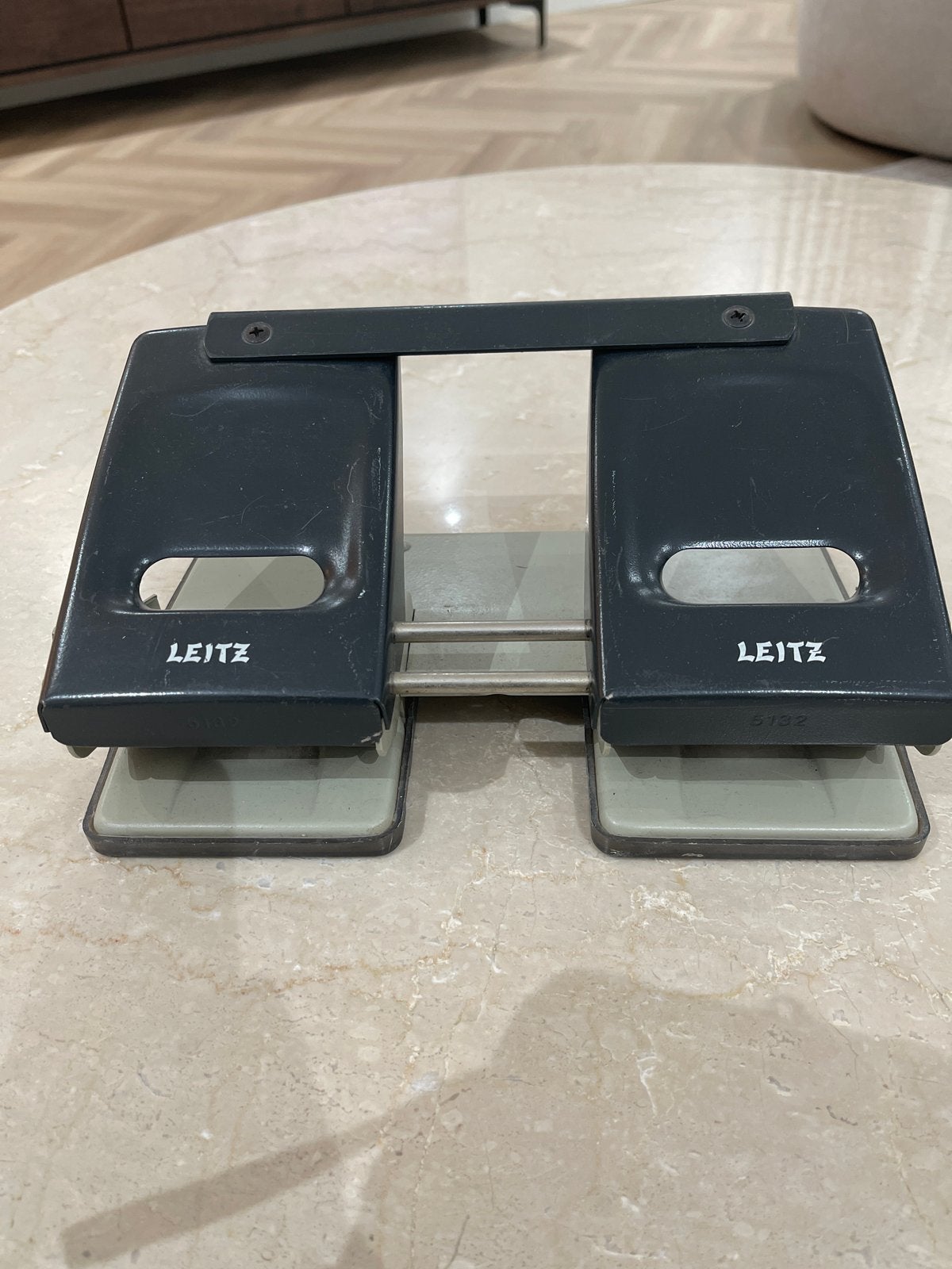 Leitz 5132 Perforator - Robuust en Betrouwbaar, Ophalen of Verzenden
