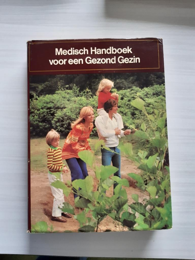 Spectrum boek medisch handboek voor een gezond gezin, Ophalen of Verzenden, Zo goed als nieuw, Overige typen