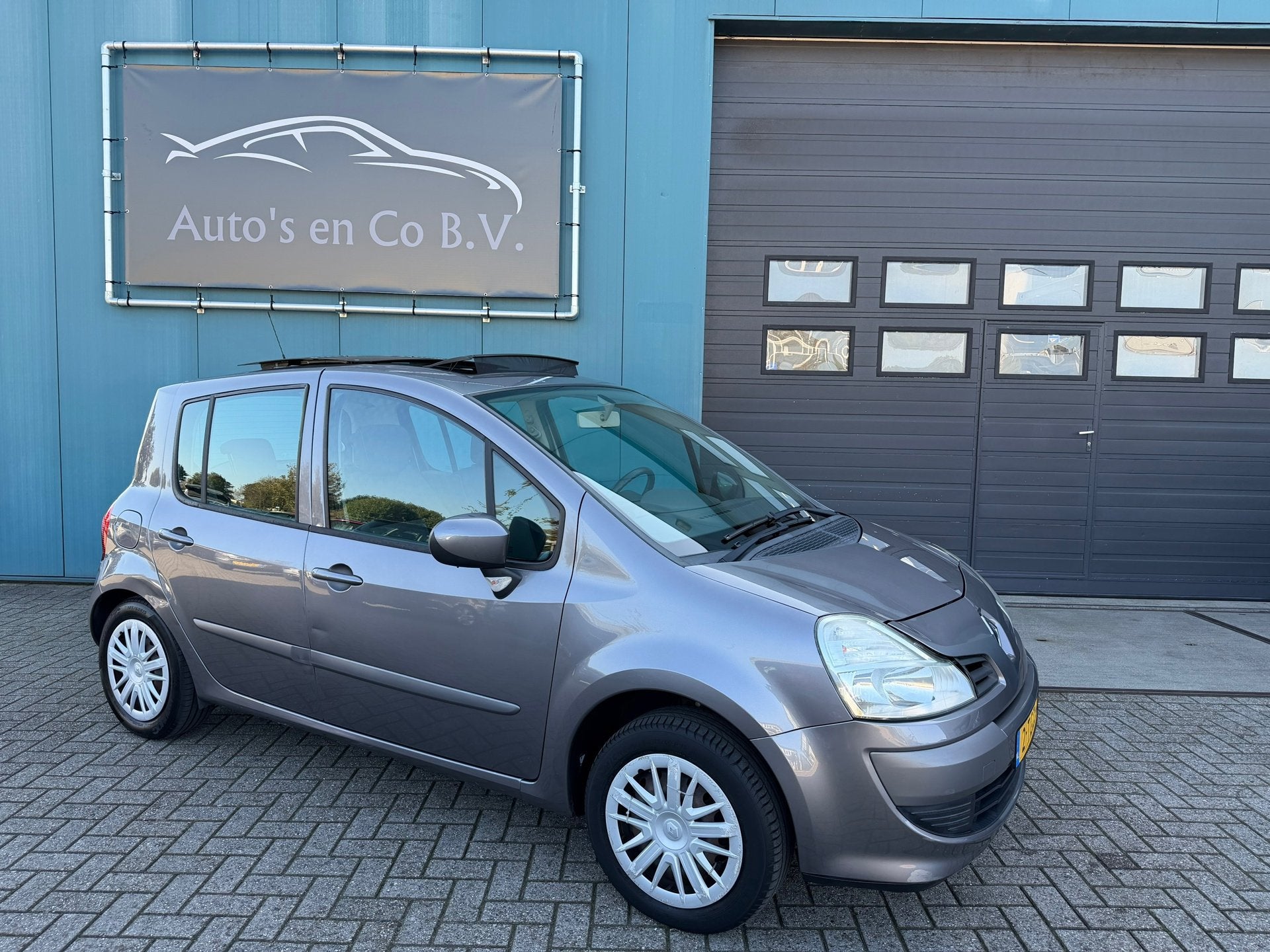 Renault Modus 1.6-16V 5-deurs Automaat Elec panoramadak Airc, Auto's, Euro 5, Gebruikt, 4 cilinders, Bedrijf