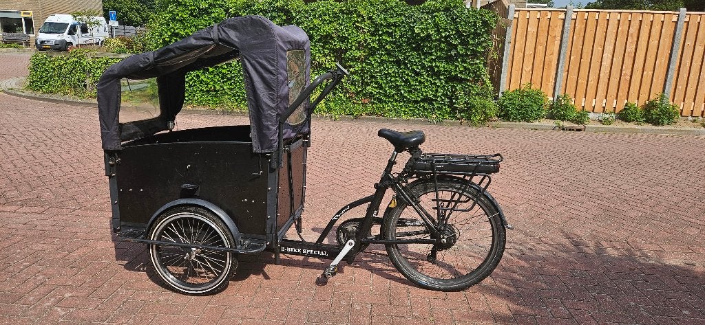Elektrische Bakfiets Troy– incl. huif en babyzitje, 4 kinderen of meer, Gebruikt, Huif, Ophalen