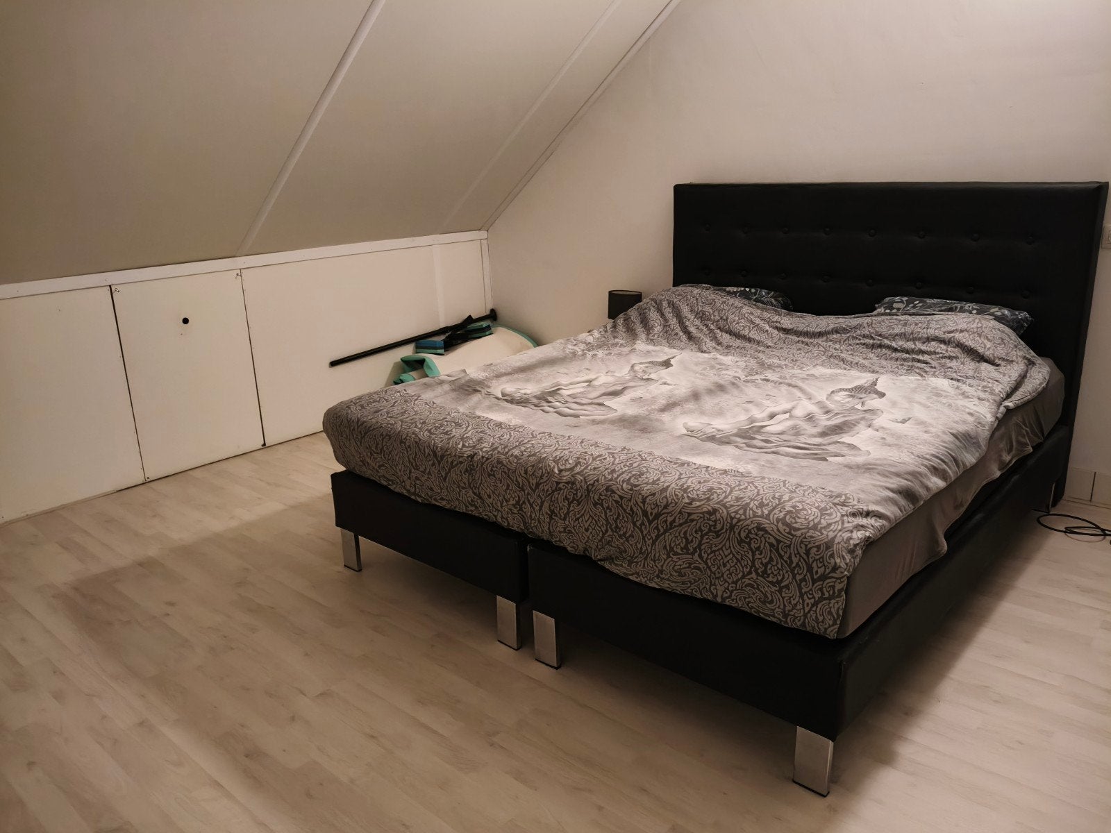 Zwart tweepersoons boxspring bed met hoofdbord, Ophalen, Gebruikt, Zwart, Tweepersoons