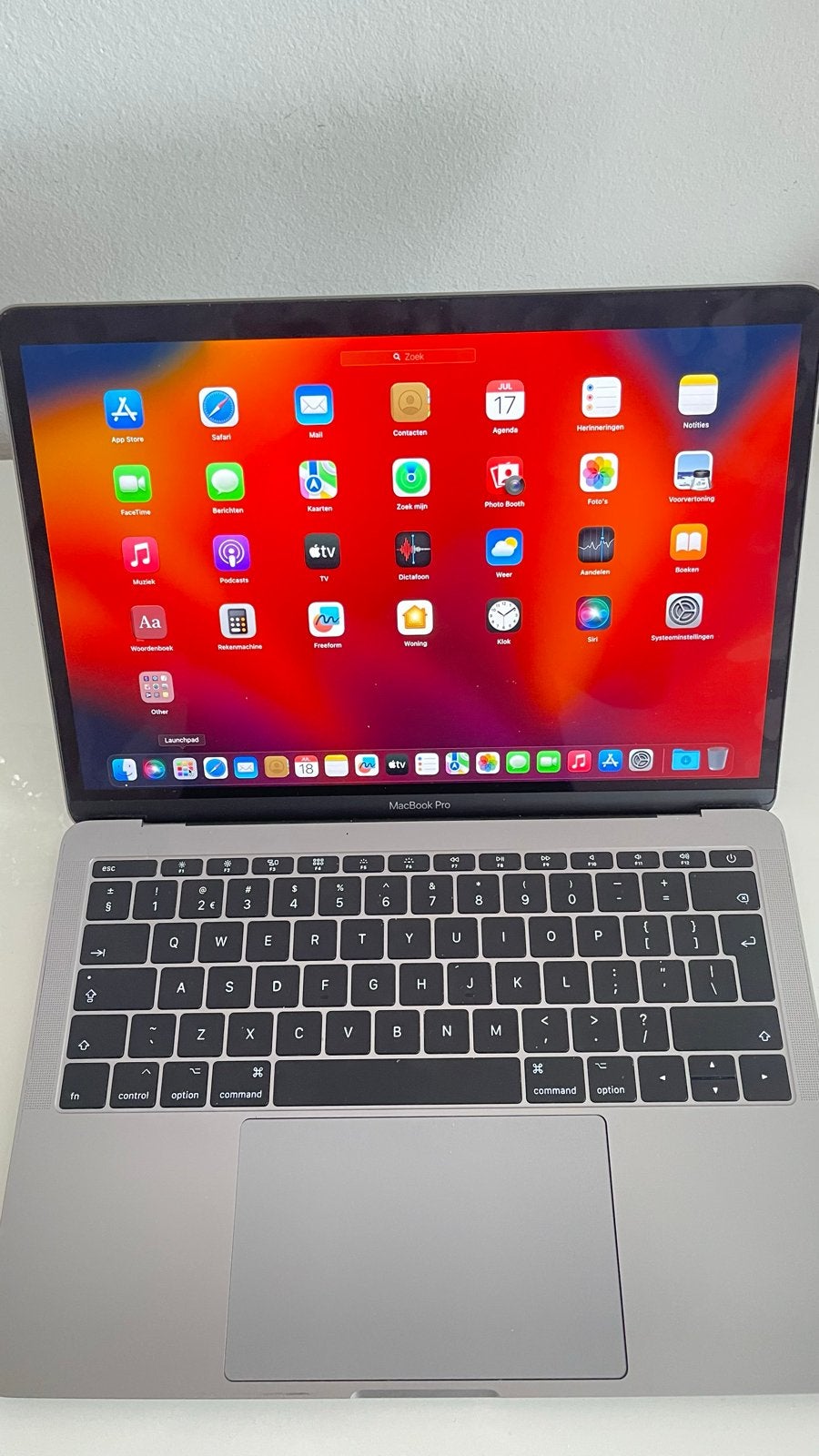 MacBook Pro 13-inch, 2017 - 2.3 GHz i5, 16GB RAM, 256GB SSD, MacBook Pro, 256 GB, 2 tot 3 Ghz, Qwerty