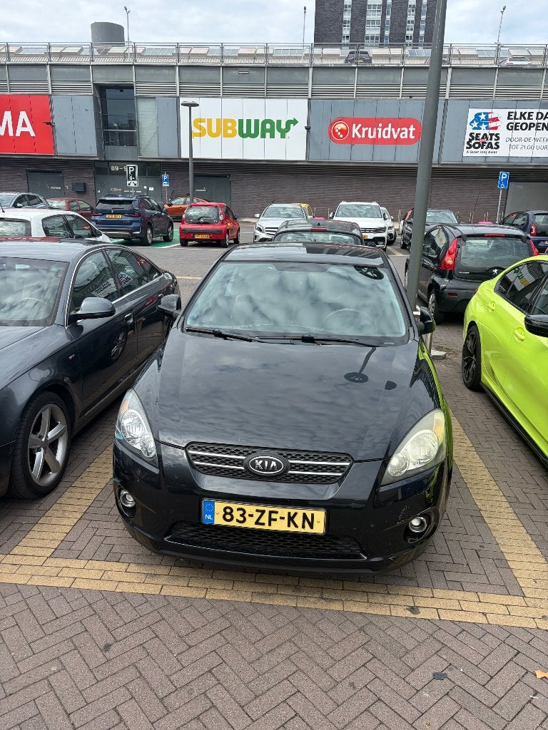Kia (Pro) Cee d 1.6 2008 Zwart, Voorwielaandrijving, 4 cilinders, Zwart, 1200 kg