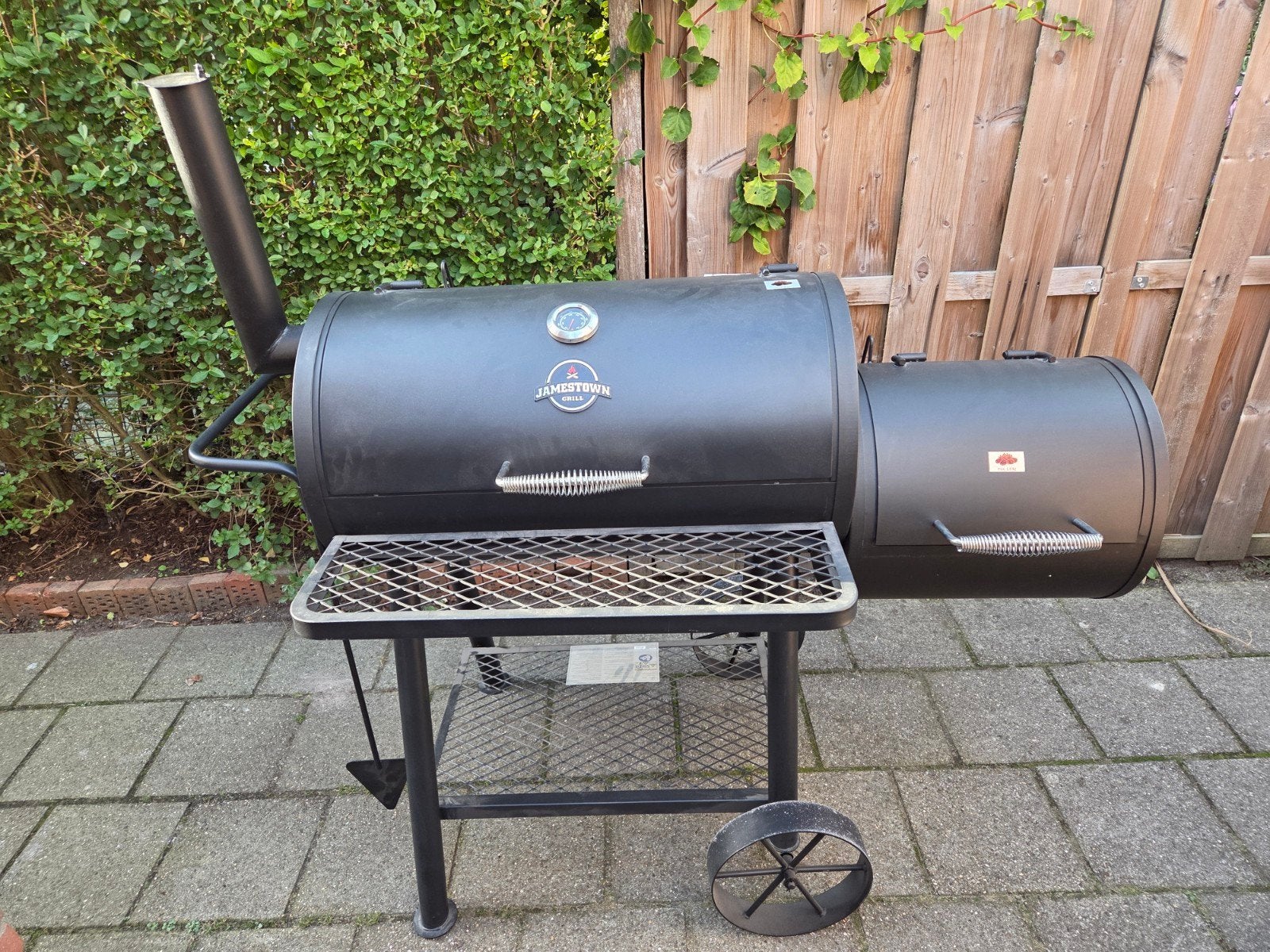 Jamestown Charlton Smoker BBQ – Nieuw & Ongebruikt, Ophalen, Nieuw