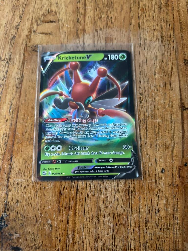 Kricketune v pokemon, Ophalen of Verzenden, Zo goed als nieuw