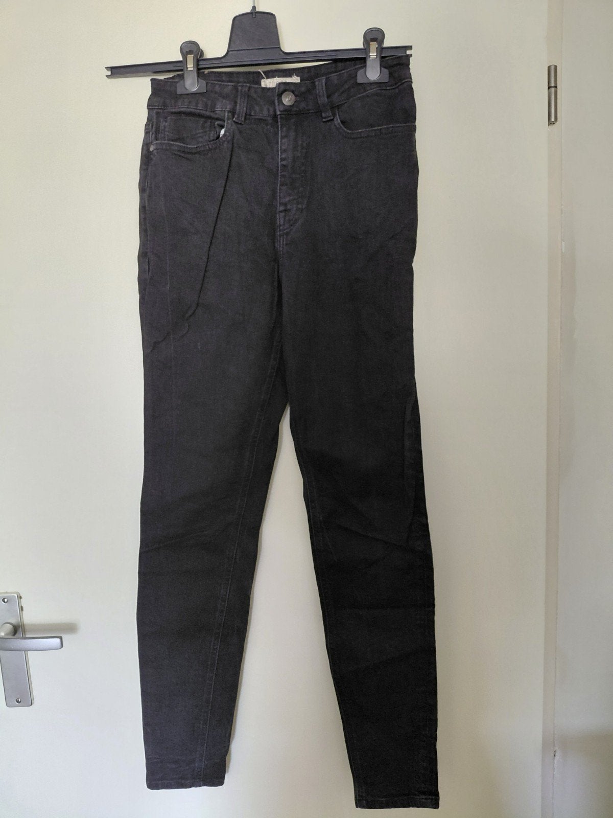 Zwarte skinny jeans van Zuss, maat m, Kleding | Dames, Zuss, Ophalen of Verzenden, Zo goed als nieuw, Zwart