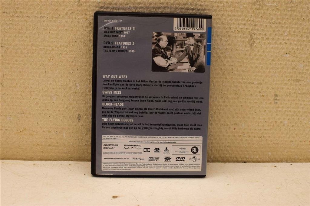 Laurel & Hardy Features 3 47526, Ophalen of Verzenden, Gebruikt