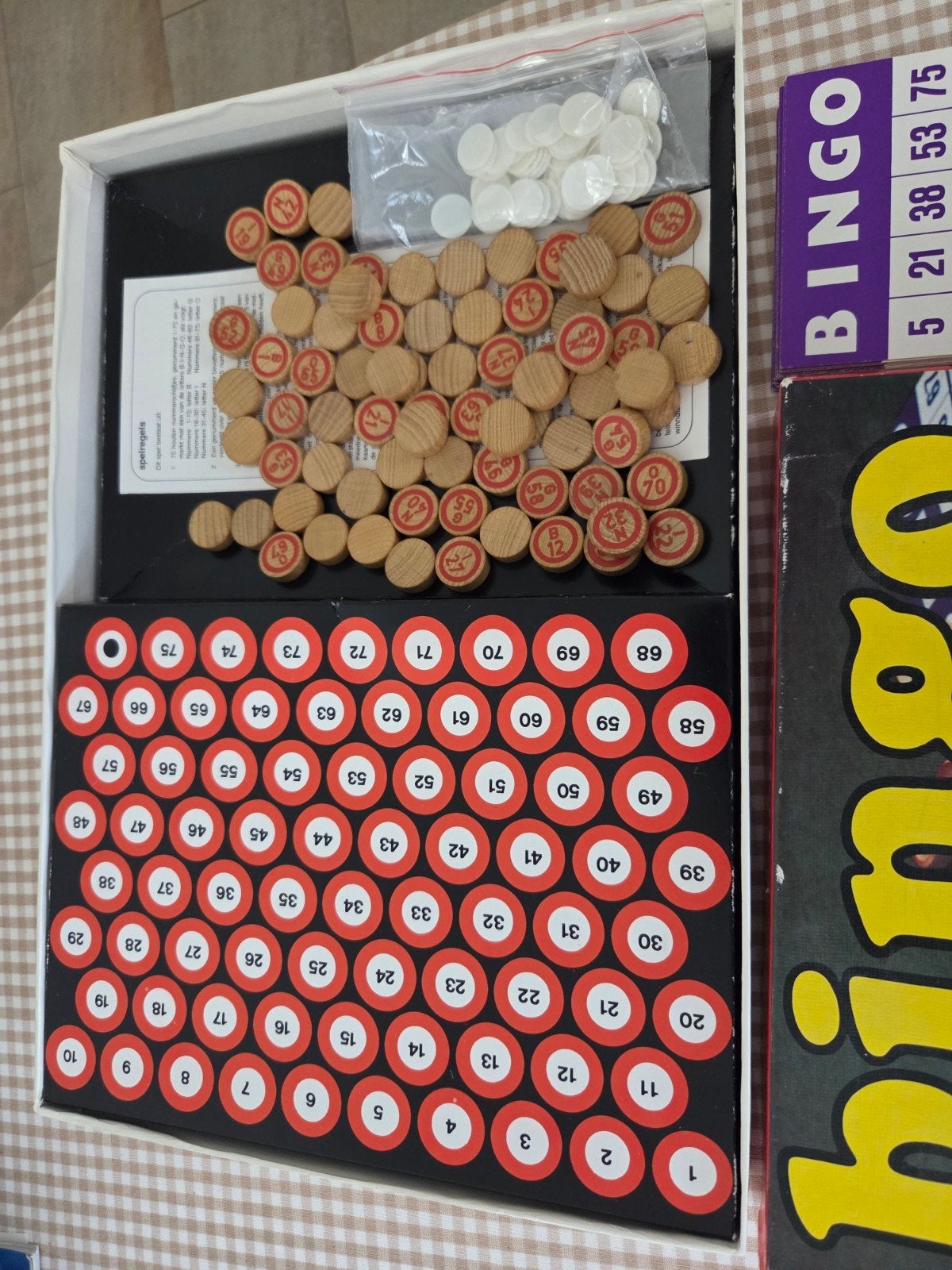 Een zgan compleet Bingo spel, Hobby en Vrije tijd, Gezelschapsspellen | Overige, Ophalen of Verzenden, Zo goed als nieuw