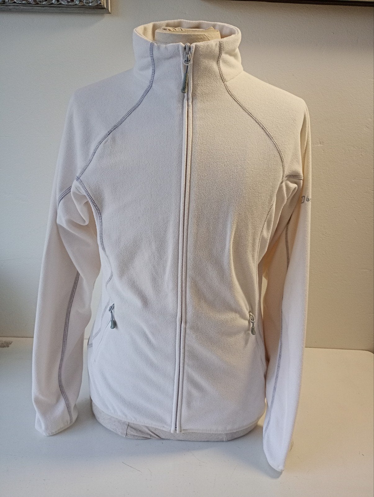 Witte Berghaus fleece trui met rits - Dames - Maat 40 (UK 14, Berghaus Limited, Verzenden, Wit, Zo goed als nieuw