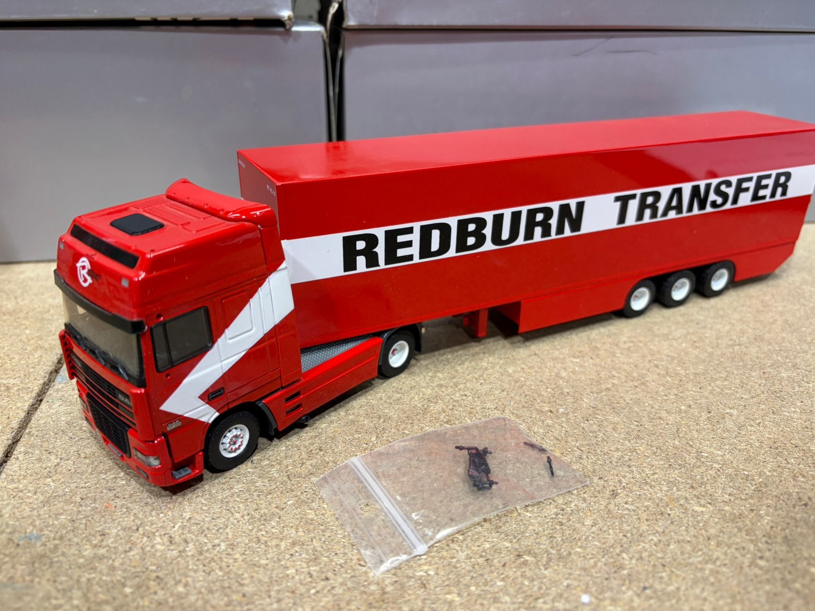 TEKNO DAF XF 4x2 REDBURN TRANSPORT, Ophalen of Verzenden, Zo goed als nieuw, Bus of Vrachtwagen, Tekno