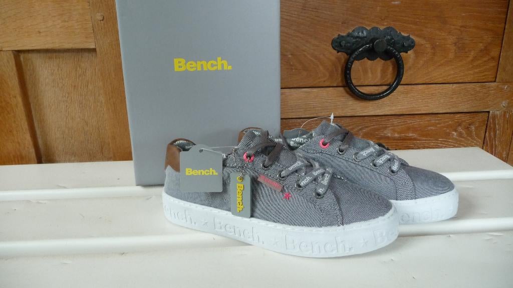 Bench Grijze Linnen schoenen Maat 37, Ophalen of Verzenden, Zo goed als nieuw, Grijs, Sneakers of Gympen