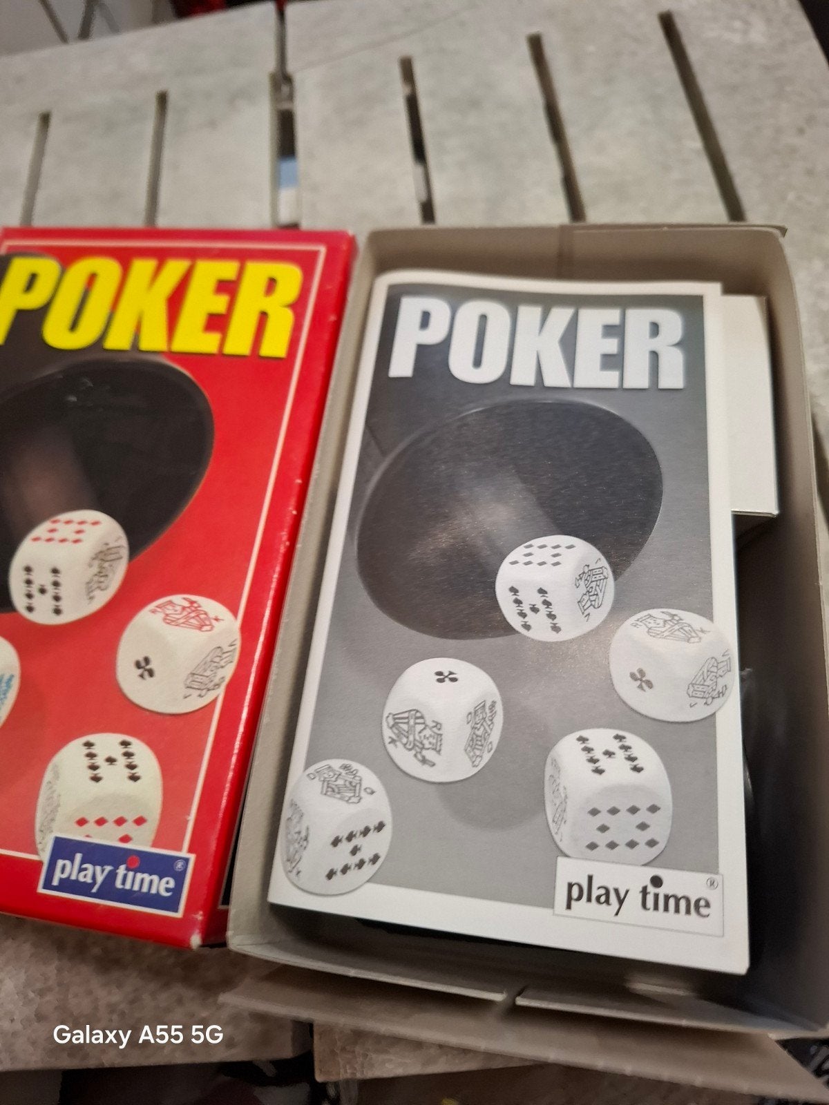 Poker dobbelspel van Play Time, Gebruikt, Onbekend@voorbeeld.com, Vijf spelers of meer, Ophalen of Verzenden