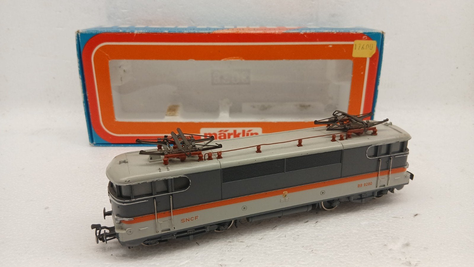 Marklin H0  -3165 - Electrische locomotief van de SNCF., Hobby en Vrije tijd, Modeltreinen | H0, Wisselstroom, Gebruikt, Locomotief