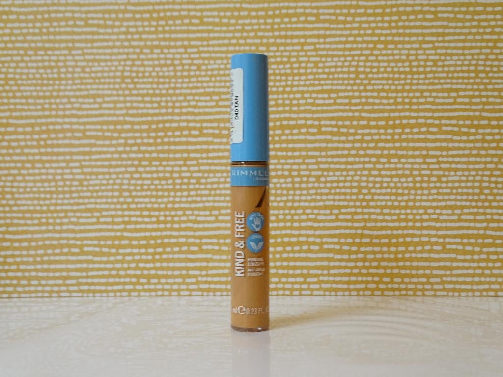 Rimmel Kind & Free Hydrating Concealer 040, Overige kleuren, Gehele gezicht, Nieuw, Ophalen of Verzenden