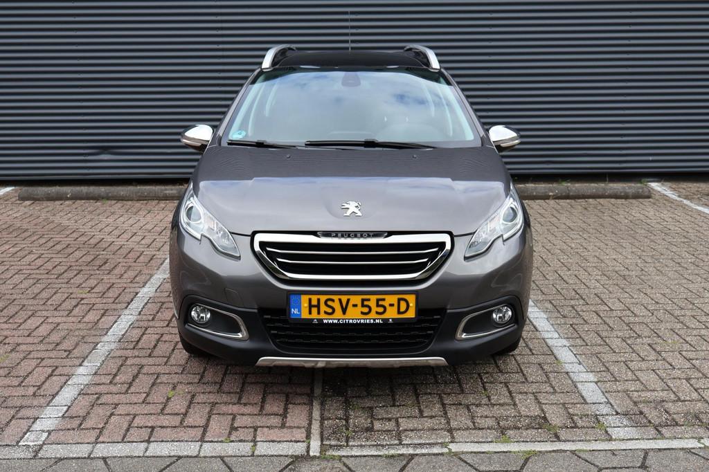 Peugeot 2008 1.2 VTi Access Pano Leder Navi Cruise PDC Airco, Auto's, Voorwielaandrijving, Euro 5, Gebruikt, Zwart