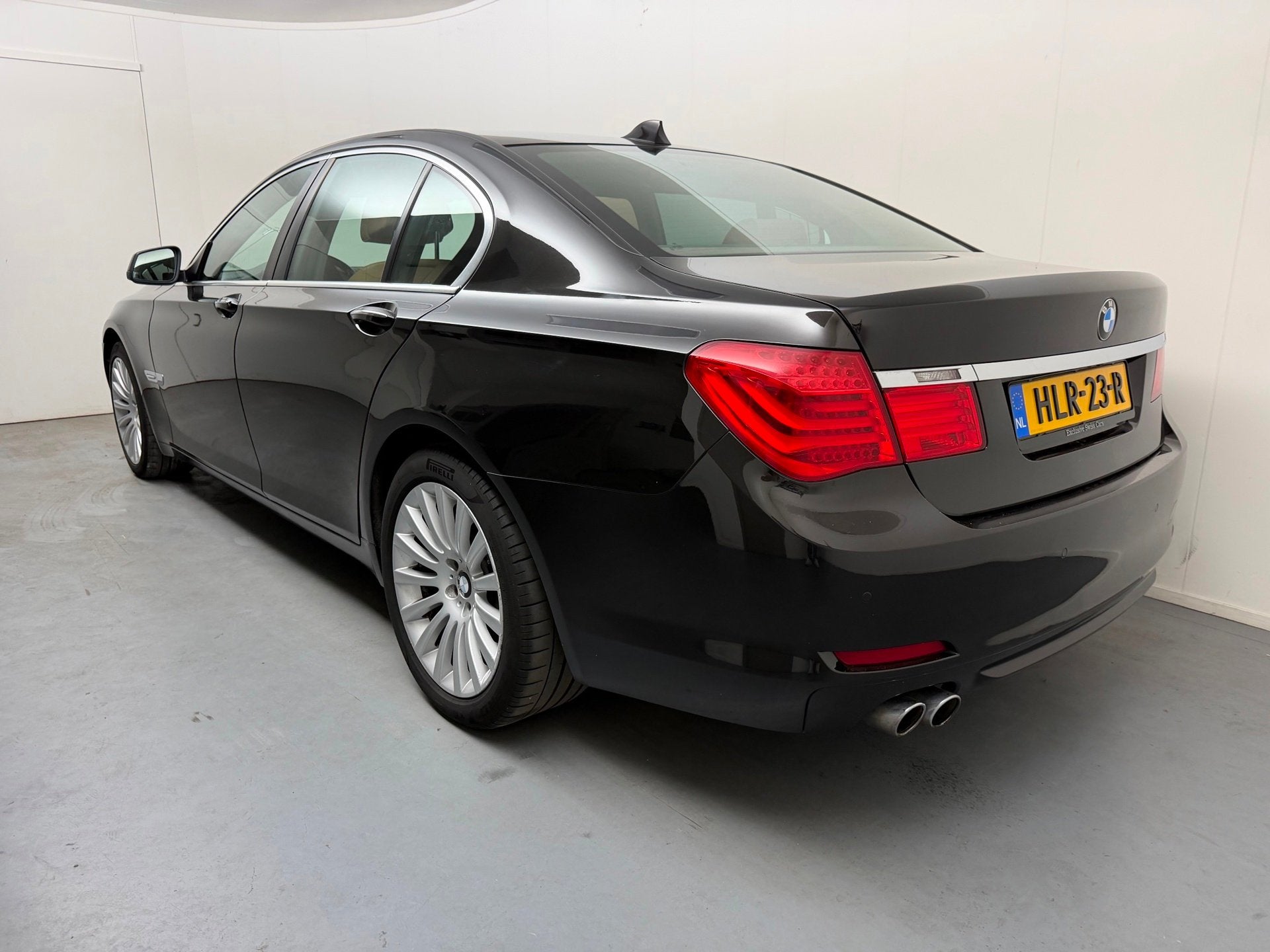 BMW 7-serie 730d # Schuifdak # Leder # Vol!, Auto's, Automaat, Euro 5, Achterwielaandrijving, Gebruikt