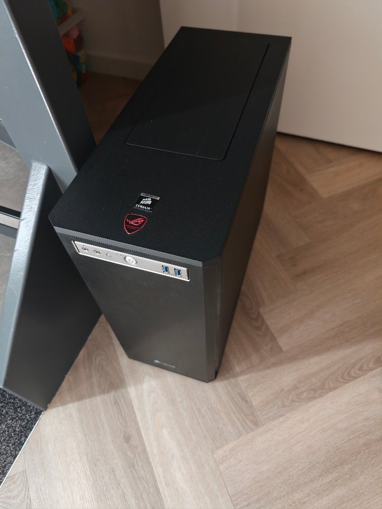 game pc, goede specs, mooie instap optie, Computers en Software, Desktop Pc's, Gebruikt, 4 Ghz of meer, SSD, 16 GB, Met videokaart