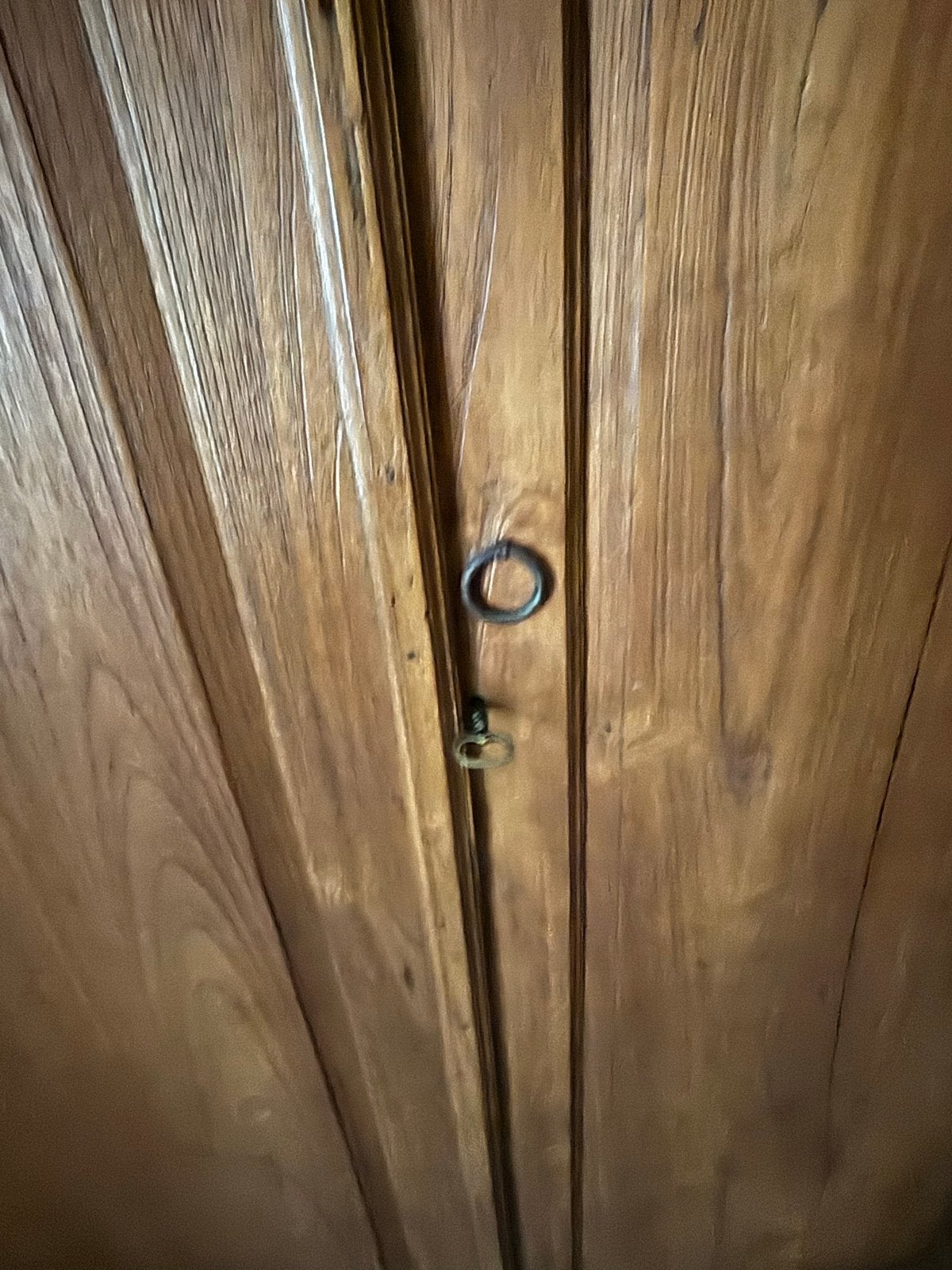 Massieve houten grenen kast met 2 lades en 4 schappen, Ophalen