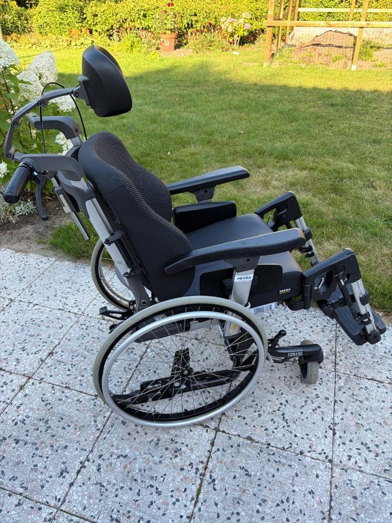 Rolstoel IBIS COMFORT van Sunrise Medical + Sedeo zitsysteem, Ophalen, Zo goed als nieuw, Handbewogen rolstoel