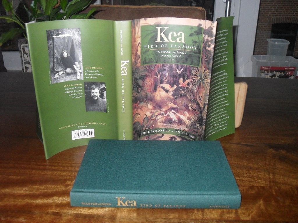 BOEK JULY DIAMOND&ALAN BOND:KEA-BIRD OF PARADOX., Boeken, July Diamond&Alan Bond., Ophalen of Verzenden, Zo goed als nieuw, Los deel