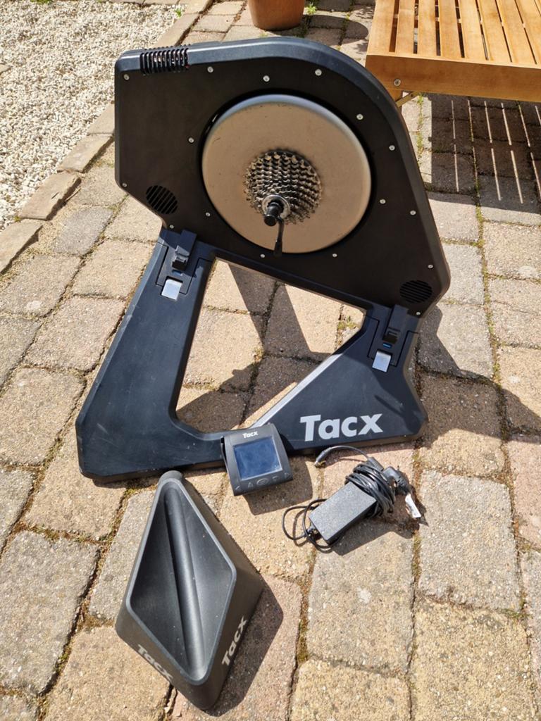 Tacx Neo Smart T2800, Fietsen en Brommers, Fietsonderdelen, Verzenden