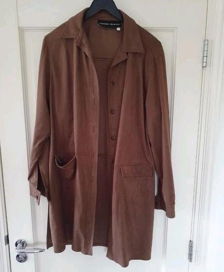 Sandy Dress suède mt 40 misschien 42 🤎, Maat 38/40 (M), Bruin, Nieuw, Jasje
